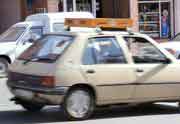 petit taxi ocre petit taxi ocre